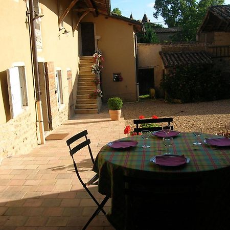 Bed & Breakfast - Maison De Marie Hotel Messimy-sur-Saone Bagian luar foto