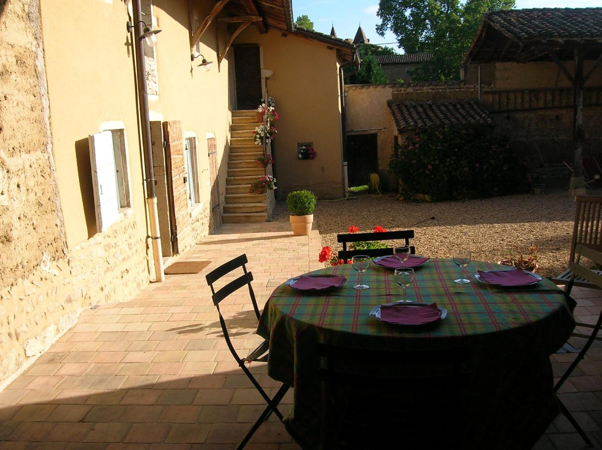 Bed & Breakfast - Maison De Marie Hotel Messimy-sur-Saone Bagian luar foto