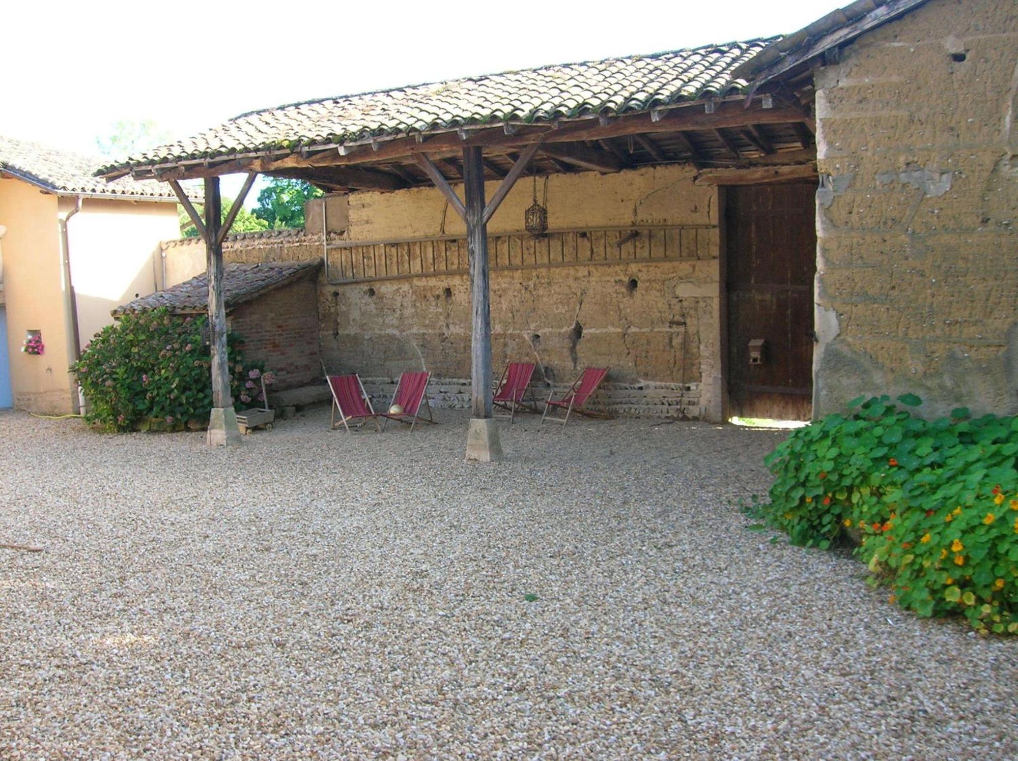 Bed & Breakfast - Maison De Marie Hotel Messimy-sur-Saone Bagian luar foto